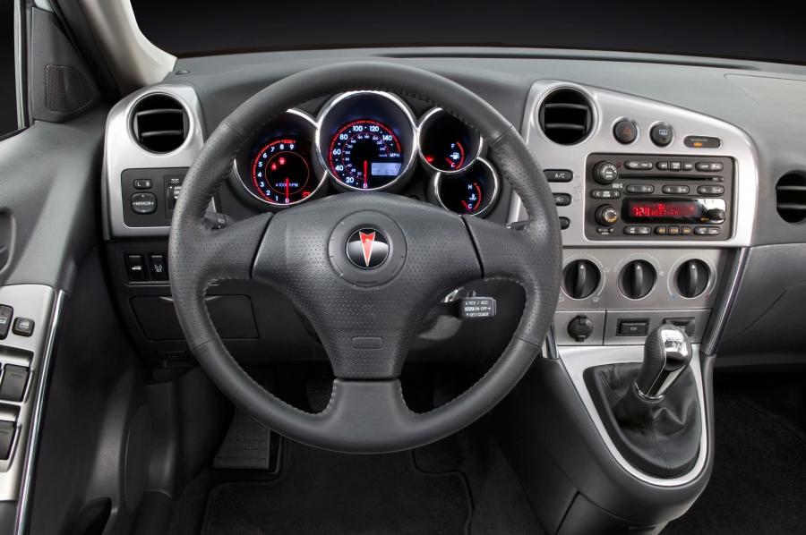  Pontiac Vibe GT 2003 года  (фото 4 из 34)
